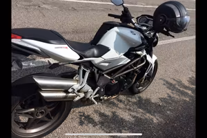 Mv agusta brutale 990r