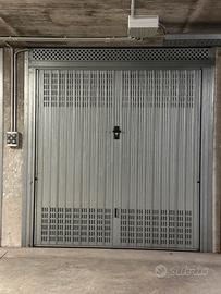 Box auto Via Barletta 150