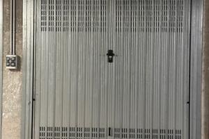 Box auto Via Barletta 150