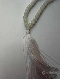 Mala collana in quarzo latteo