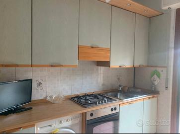 VIA CIMAROSA TRILOCALE: 465 euro