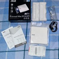 Masterizzatore esterno ASUS Slim DVD-RW USB
