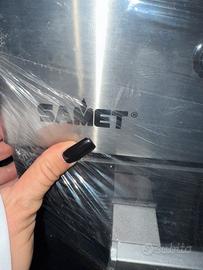 Cucina con forno elettrico 5 fuochi