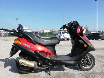 scooter kymco 150
