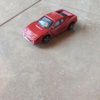 Macchinina giocattolo