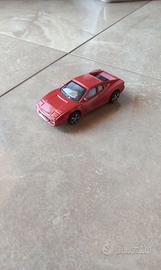 Macchinina giocattolo