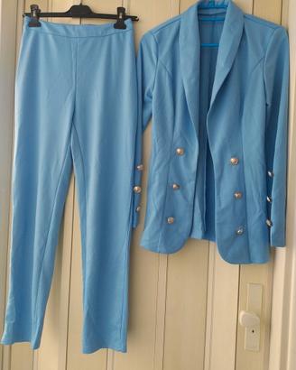 Completo Tailleur azzurro