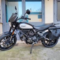 Ducati Scrambler 800 Icon Dark 2020