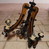LAMPADARIO LEGNO E FERRO BATTUTO