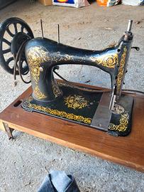Antica Macchina da cucire Singer  SV3