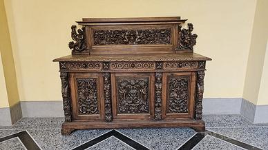 Mobile rinascimentale