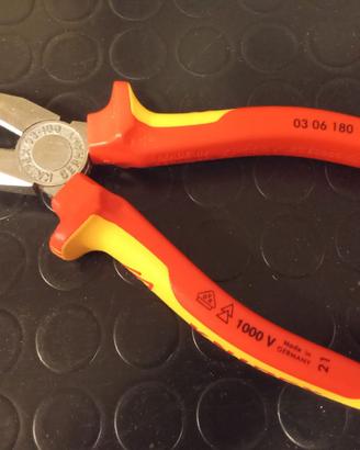 PINZE PROFESSIONALI KNIPEX