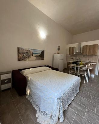 Monolocale al viale Lido