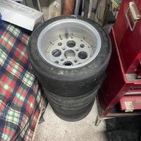 Cerchi completi 10 pollici