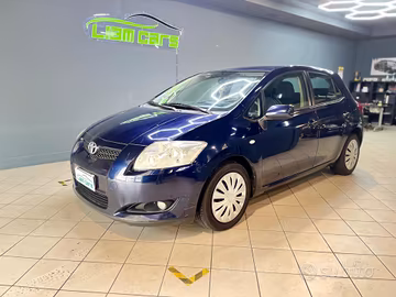 Toyota Auris 5 Porte Auris 5p 2.0 d-4d Sol dpf