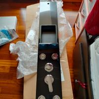 pannello doccia mai usato 