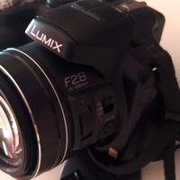 Lumix - Panasonic DMC FZ200