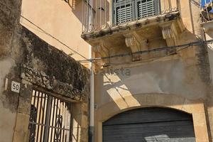 Rif.PZ4| appartamento ind. noto