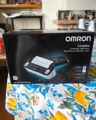 OMRON misuratore di pressione ECG