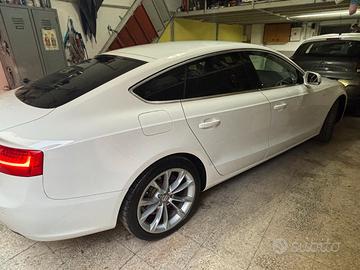AUDI A5 177CV