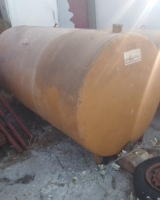 Serbatoio per gasolio 