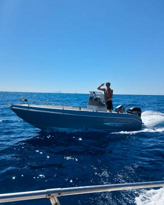 Barca a motore Mano' Marine 18