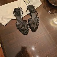 Gucci sandali intrecciati neri n. 38,5