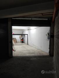 Garage 30MQ Via Etnea