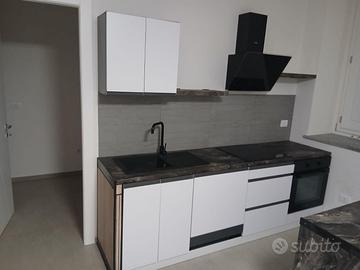 Cucina con penisola