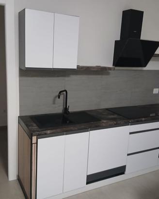 Cucina con penisola
