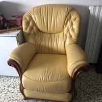 Poltrona color beige crema