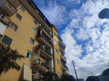 2 LOCALI A NAPOLI