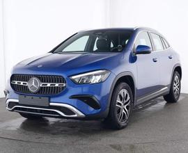 MERCEDES-BENZ GLA 200 Automatic Progressive Line