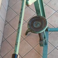 Tappatrice per bottiglie vino a tre piedi