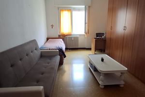 Spaziosa camera singola solo per donne