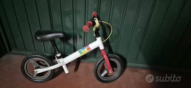 Bicicletta senza pedali