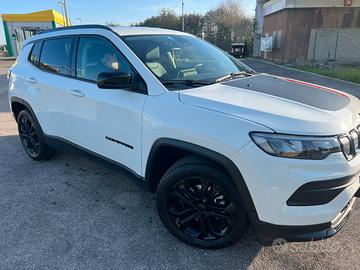 Jeep Compass 1.6 Multijet Night Eagle