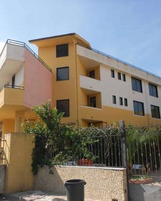 Immobile di 833 m² con più di 5 locali a Mondragon