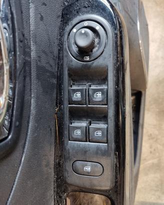 Comando vetri ant sx RENAULT CAPTUR del 2017