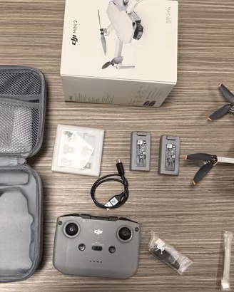 drone dji mini 2 anno 2022