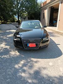 Audi A8 4.2 TDI quattro 