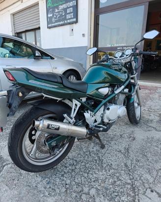 SUZUKI GSF BANDIT 400