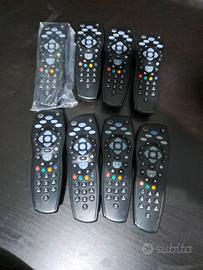lotto di 8 telecomandi sky