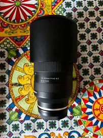 Tamron 70-300mm f/4.5-6.3 Di III RXD per Sony