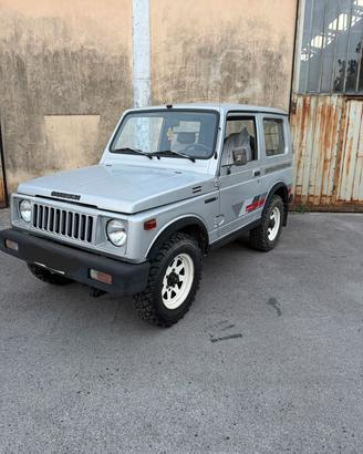 Suzuki SJ410 