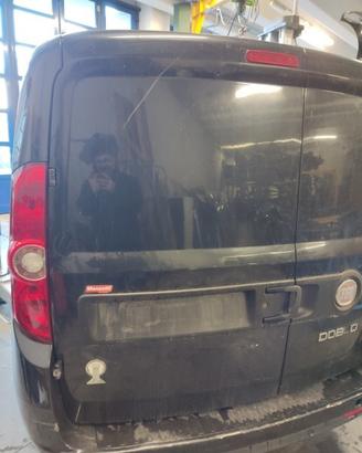 Porta posteriore sinistra FIAT DOBLO del 2011