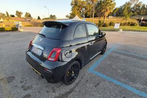 Auto 500 abarth 595 pista