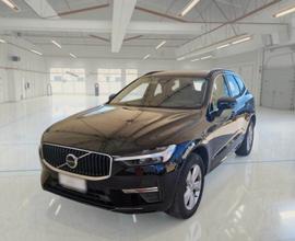 VOLVO XC60 B4 D automatico Momentum Pro