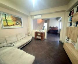 Villa singola con ampio spazio esterno