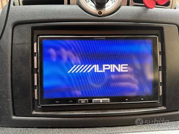 Autoradio Alpine ILX-700 Apple CarPlay 7"